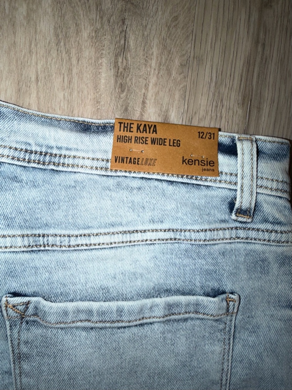 NWT Kensie Women’s The Kaya High Rise Wide Leg Jeans - Size 12 - 31” Length - Picture 7 of 7